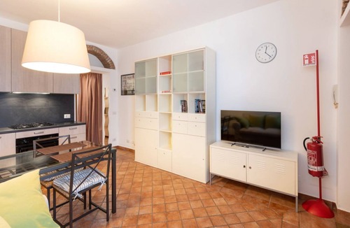 Porta Tenaglia Apartment | Typical Milanese two-room apartment in Via Bramante - Mirable PM