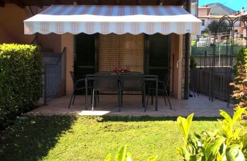 Tavernola Apartment | Un Angolo di Relax