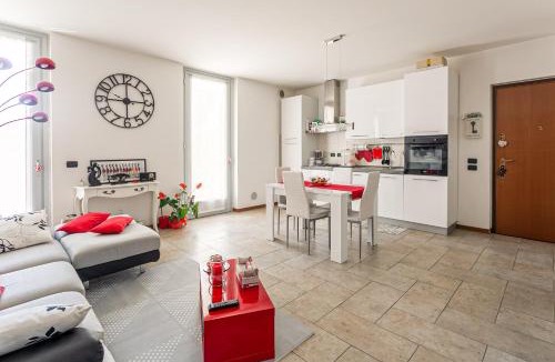 Vergiate Apartment | Urban Cozy stay- lago Maggiore & Malpensa