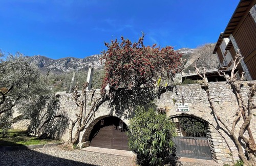 Gargnano Apartment | Vacation Apartment "Montelago" with Wi-Fi, Balcony & Pool