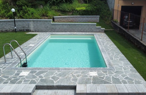 Lierna Apartment | Vacation Apartment "SIBI Apartment" with Wi-Fi & Garden