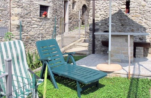 Vignola House | Vacation home Adele in Cremia - 4 persons, 1 bedrooms