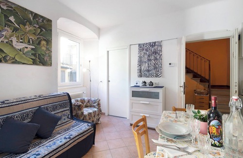 Argegno House | Vacation Home ‘Il Mulino di Marina - Lake Como’ with River View, Wi-Fi and Balconies