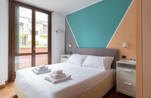 Cassina de' Pecchi Apartment | Veneto 10B - One Bedroom Apartment, Sleeps 4