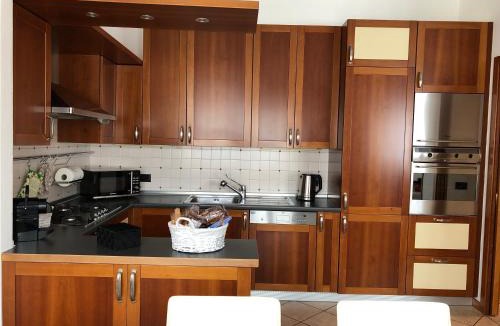 Sarnico Apartment | Veneto Civico 17
