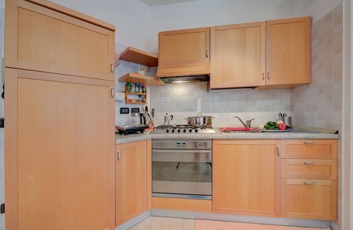Toscolano Maderno Apartment | Verde Giada-shared pool & parking, Toscolano Maderno, Italy