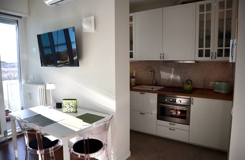 Bergamo Apartment | Very bright studio apartment with balcony, in residential area with services and means.