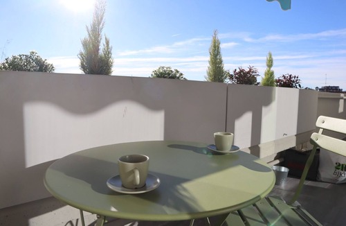 Bergamo Apartment | Very bright studio apartment with balcony, in residential area with services and means.