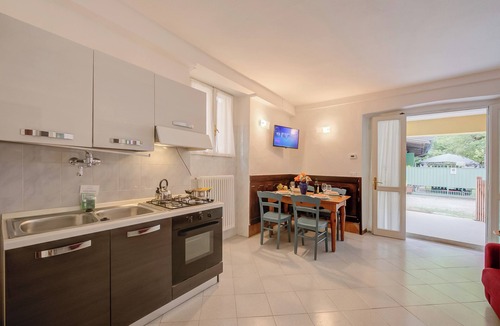 Barbarano Apartment | Vicolo 42-private Terrace-200m Lake