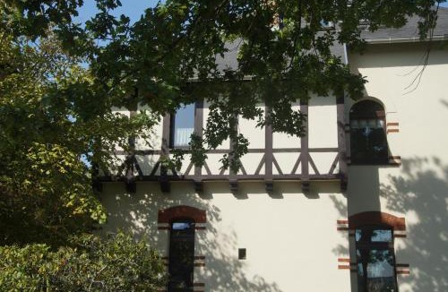 Leutzsch Apartment | Villa 1895
