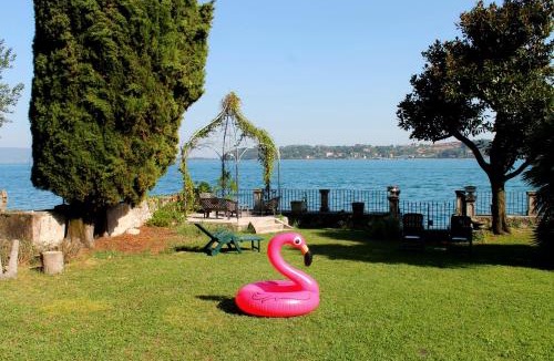 Salo Villa | Villa Angela