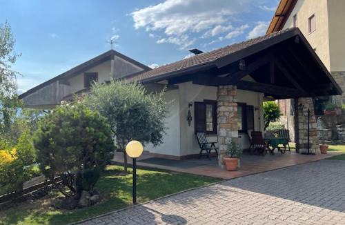 Ossimo Villa | Villa Anna