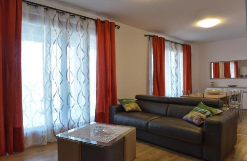 Manerba del Garda Villa | Villa Artemia