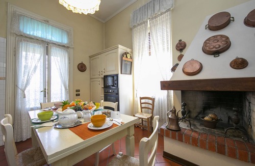 Desenzano del Garda Villa | Villa Barbara, Desenzano Del Garda, Italy