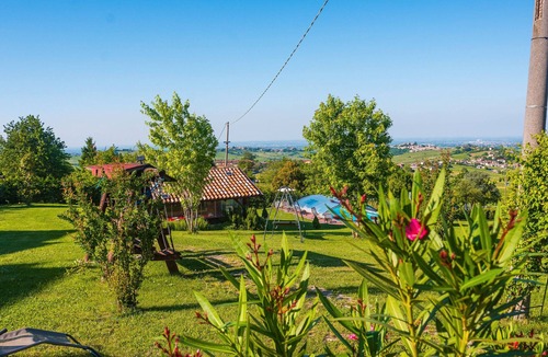 Torrone Villa | Villa 'Casa Vacanze Elios B' with Mountain View, Wi-Fi and Air Conditioning