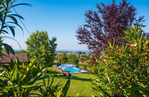 Torrone Villa | Villa 'Casa Vacanze Elios B' with Mountain View, Wi-Fi and Air Conditioning