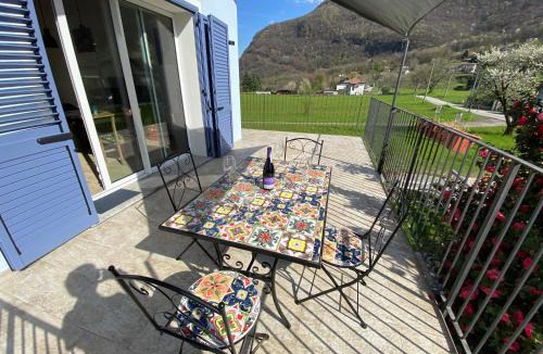 Colico Piano Apartment | Villa Carlotta Bianca vacation home apartment with swimming Pool