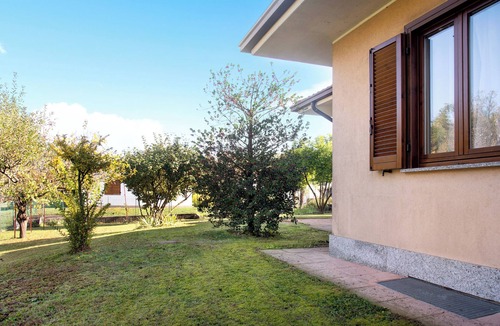 Rancio Valcuvia House | Villa 'Casa Camilla' with Mountain View, Garden & Wi-Fi