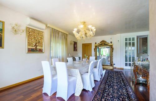 Dalmine House | Villa Celine