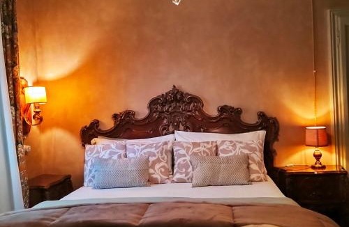 Magreglio Apartment | Villa Costanza Appartamento con balcone e vista giardino
