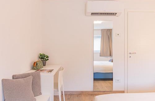 Calozzo Villa | VILLA DEI VENTI SOUTH by Curtiaffitti
