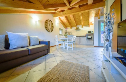 Bergamo Apartment | Villa dei Venti - Maestrale Apartment