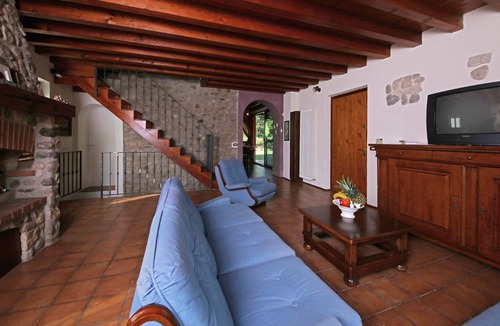Polpenazze del Garda Villa | Villa Girasole - Four Bedroom Villa, Sleeps 10
