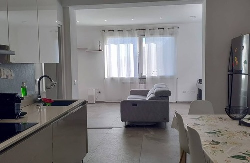 Cavagnano Villa | Villa 'Il Gelsomino' with Mountain View, Private Terrace and Wi-Fi