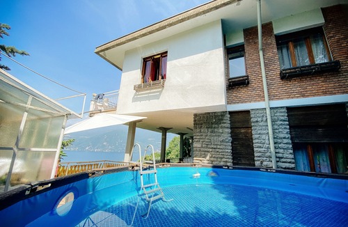 Perledo Villa | Villa in Varenna for 14 guestsn