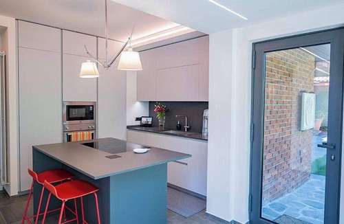 Laveno Mombello Villa | Villa Laveno Summary:
