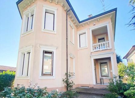 Castronno Bed & Breakfast | Villa le Rondini