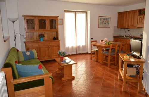 Colico Piano Apartment | Villa Palma