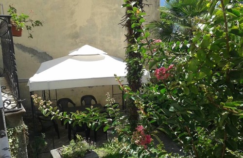 San Siro House | Villa San Siro typical noble residence directly on Lake Como