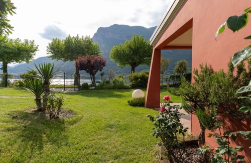 Crone Villa | Villa Stefano - Two Bedroom Villa, Sleeps 6