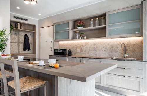 Dervio Villa | Villa Sunshine - Luxury property with large garden and Pool, near the lake, parking e-charge, ideal for people with mobility issues
