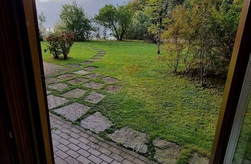 Perledo Apartment | Vista d'Oro Ulivo1 - 2 bedroom flat with lake view