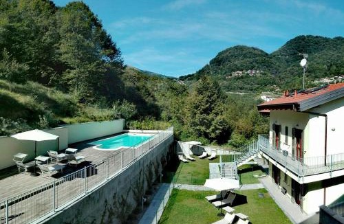 Argegno House | Vista Dolce Isola Lakeview Pool, Terrace & Garden apartment