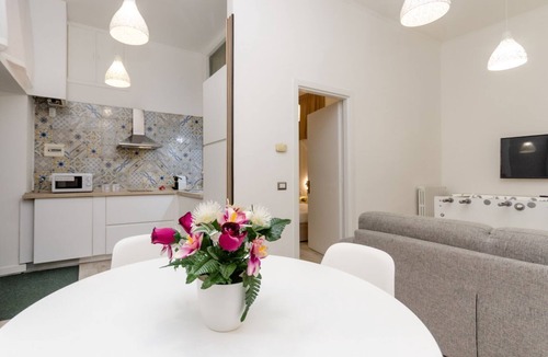 Guastalla Apartment | VivimiHome - [Duomo] Cioffi House Residence