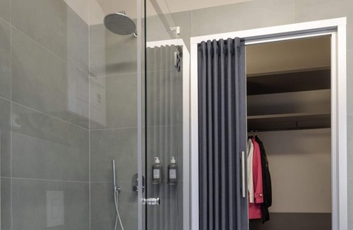 Rho House | Vrbo Property