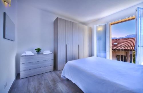 Lierna Apartment | Welcome Home Apartment