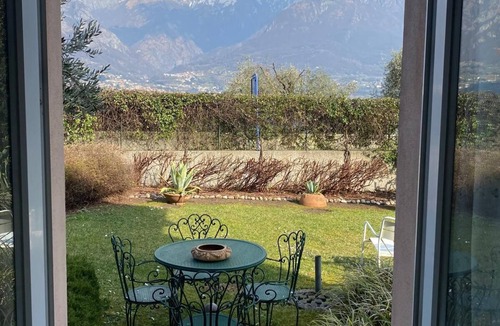 Oliveto Lario Apartment | White Beach House - App 2