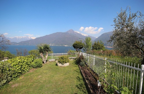 Prato Villa | White House - Lake Como Villetta