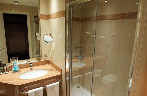Grassobbio Hotel | Winter Garden Hotel - Bergamo Airport