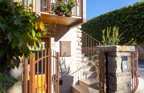 Voltino Apartment | Wohnung in Voltino mit Garten by Interhome