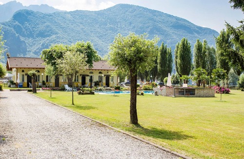 Bagolino Apartment | Wonderful apartment with a view of Lake Idro.