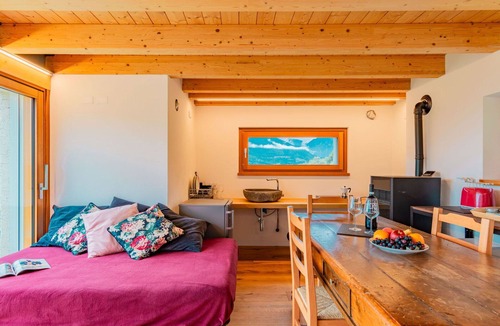 Morbegno House | Wonderful private villa for 8 people with WIFI, hot tub, A/C, TV, terrace, pets allowed and park.
