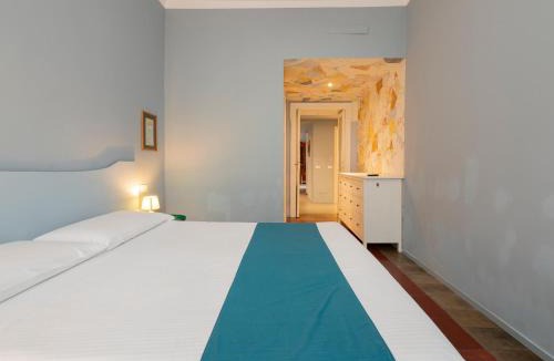 Porta Romana Apartment | Xenia Apartments - Historic apartment in Porta Romana