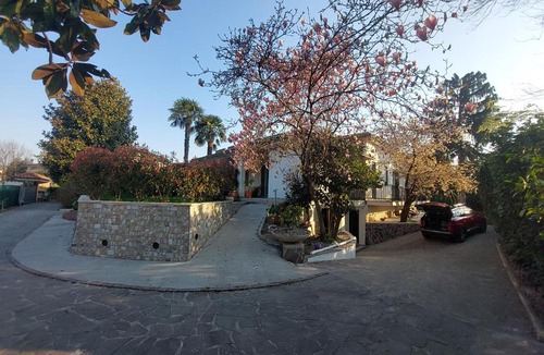 Trezzano sul Naviglio Apartment | Xiridia Apartment