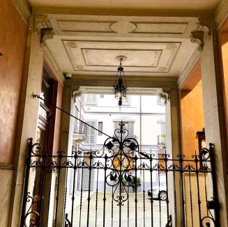 Central Station House | YOUnique Boutique Rooms