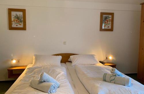 Atzenzell House | Zur Linde